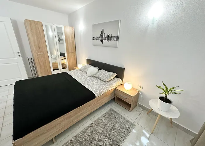 Sweet Dacia - By Open House Apartamento